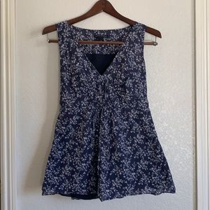 🌞Banana Republic Sz 4 Navy Floral Blouse